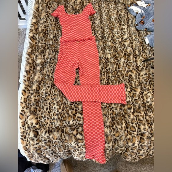 BILLABONG Red Checkered Matching Set! - Picture 6 of 6